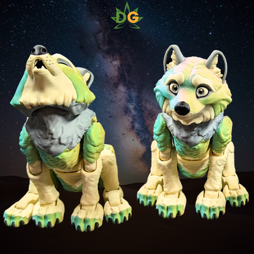 Color Shift Wolf Figurine - Articulated Animal Desk Pet 3D Printed