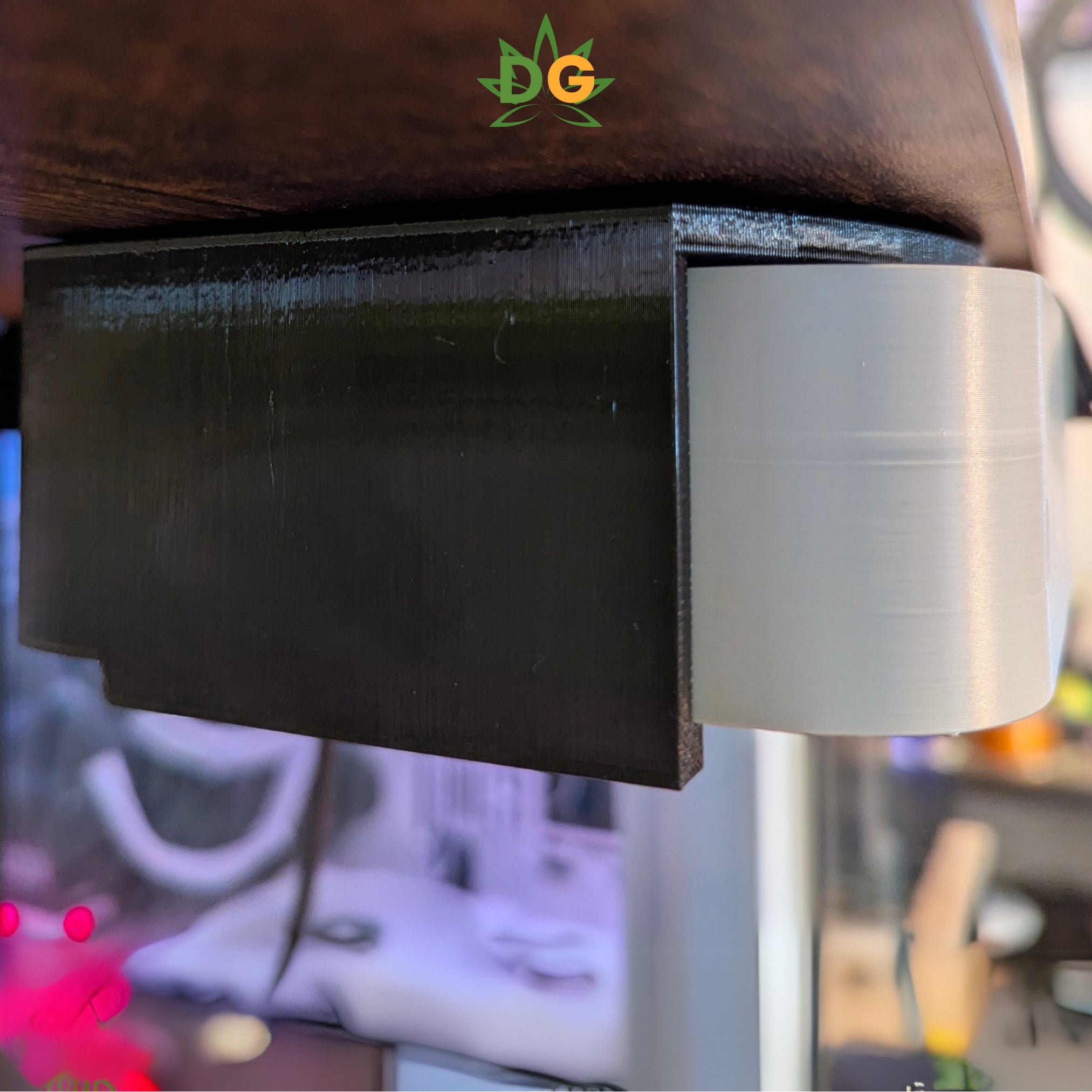 Apple M4 Mac Mini Desk Mount Holder – 3D Printed VESA 75mm, Space-Saving Design, Easy Install SCREWS INCLUDED