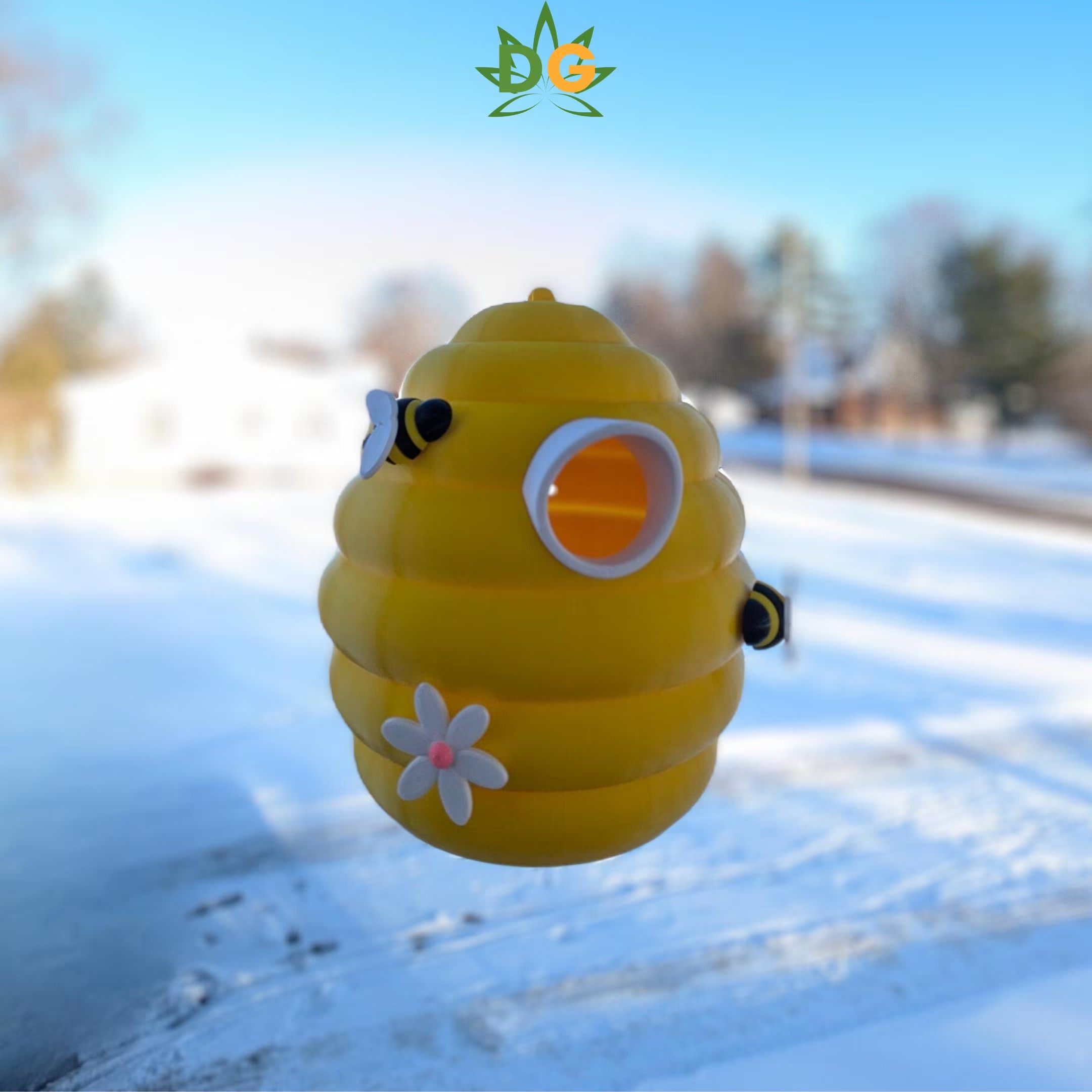 Elegant Beehive Bird House: Bright and beautiful decor & Bird Home